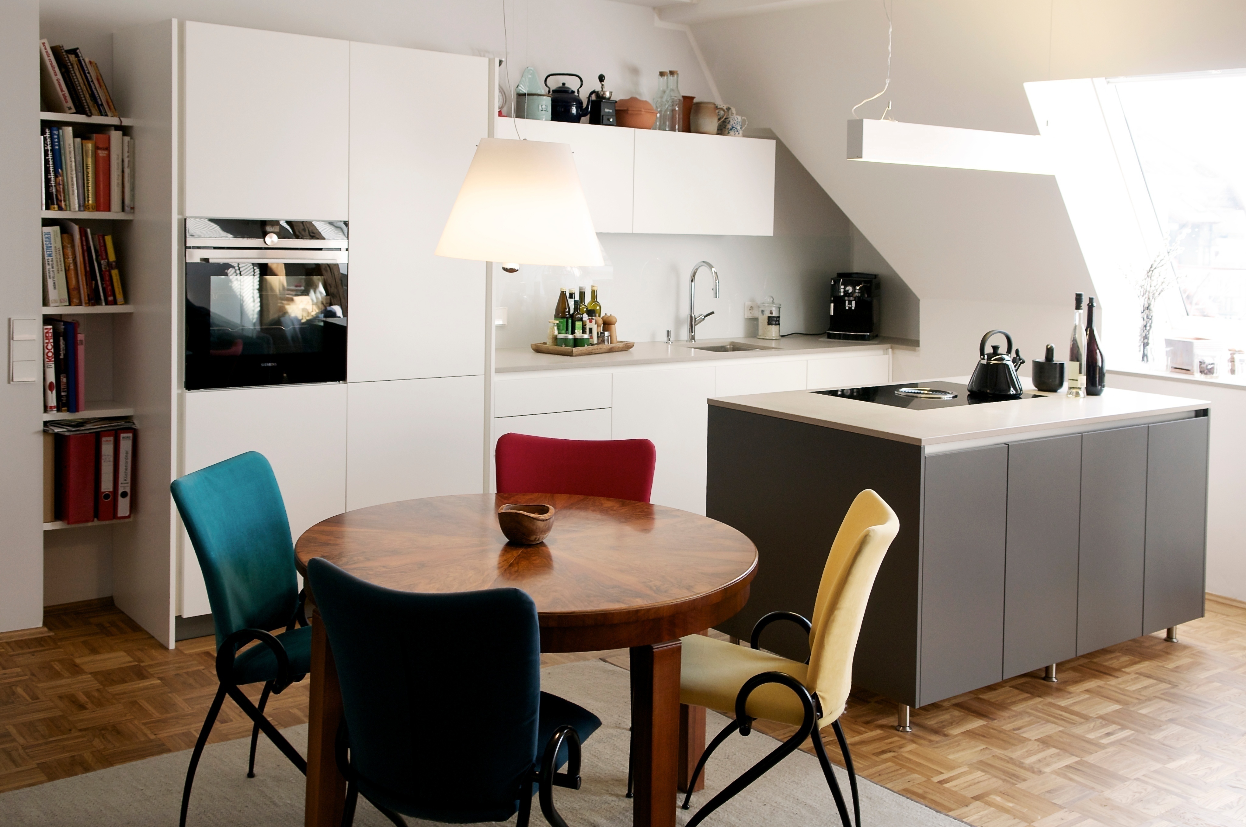 weiße küche kücheninsel